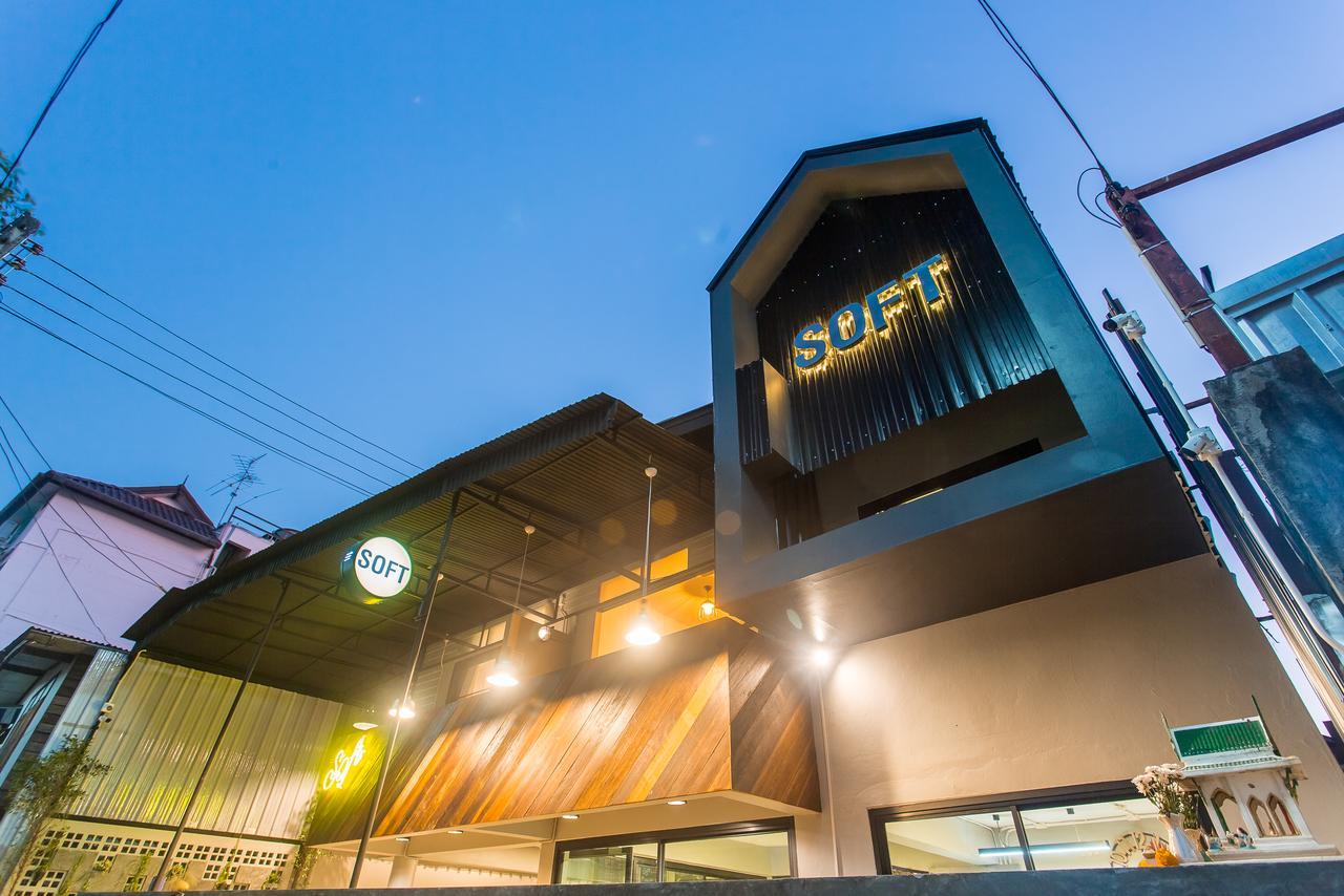 Soft Dormtel Night Bazaar Hostel Чиангмай Екстериор снимка